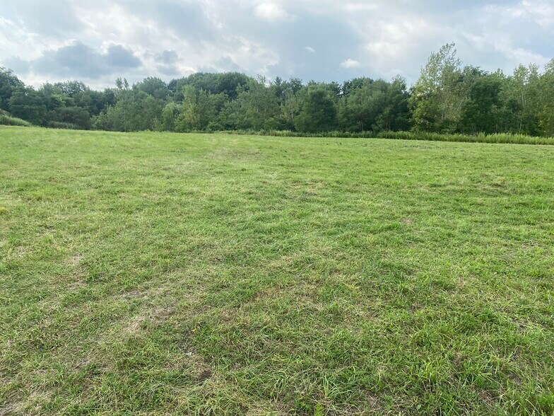 3538 California Rd, Orchard Park, NY for sale - Primary Photo - Image 1 of 1