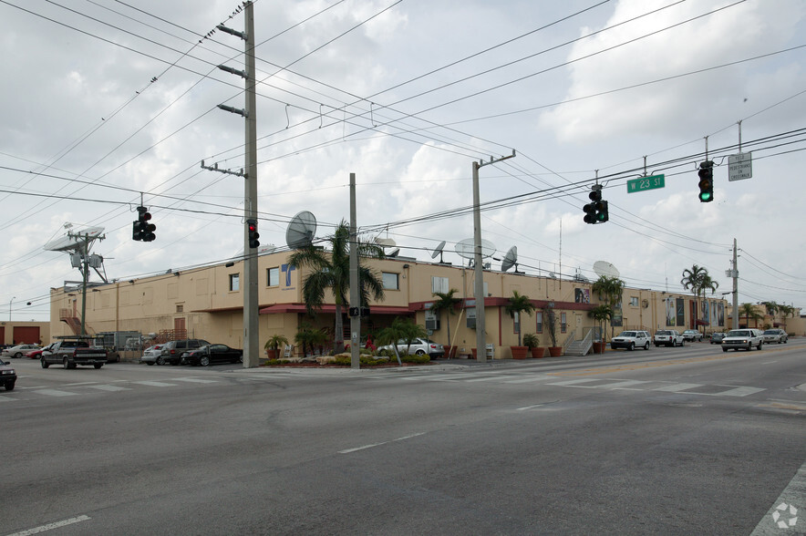 2300-2340 W 8th Ave, Hialeah, FL 33010 | LoopNet