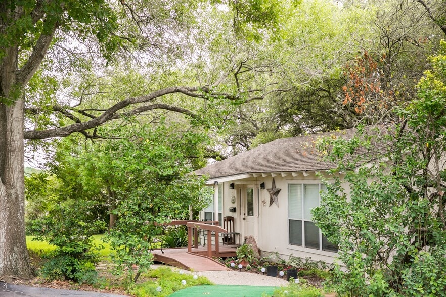 1900 S Blue Bell Rd, Brenham, TX 77833 10 acres Blue Bell Rd and E