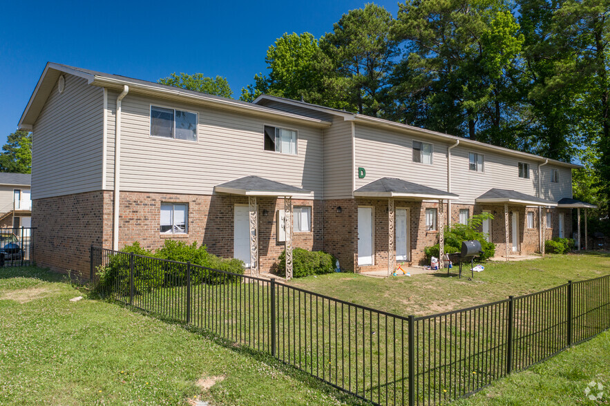 1655 N Atwood Dr, Macon, GA for sale - Primary Photo - Image 1 of 1