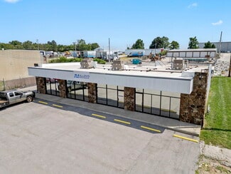 More details for 2752 E Kearney St, Springfield, MO - Retail for Sale