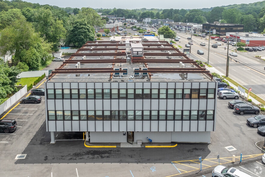 1011 High Ridge Rd, Stamford, CT for lease - Building Photo - Image 3 of 4