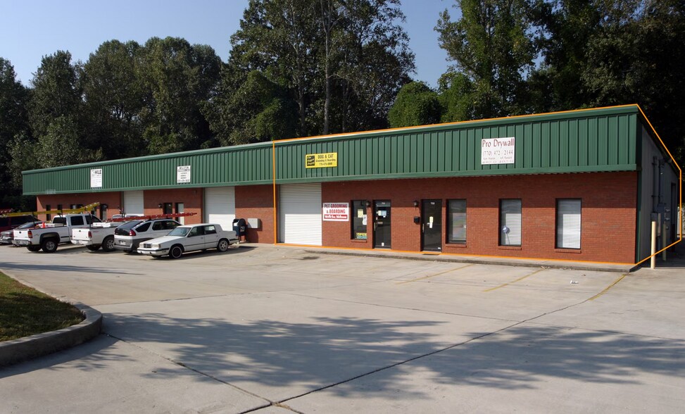 756-758 Veterans Pky, Jonesboro, GA for lease - Building Photo - Image 1 of 7