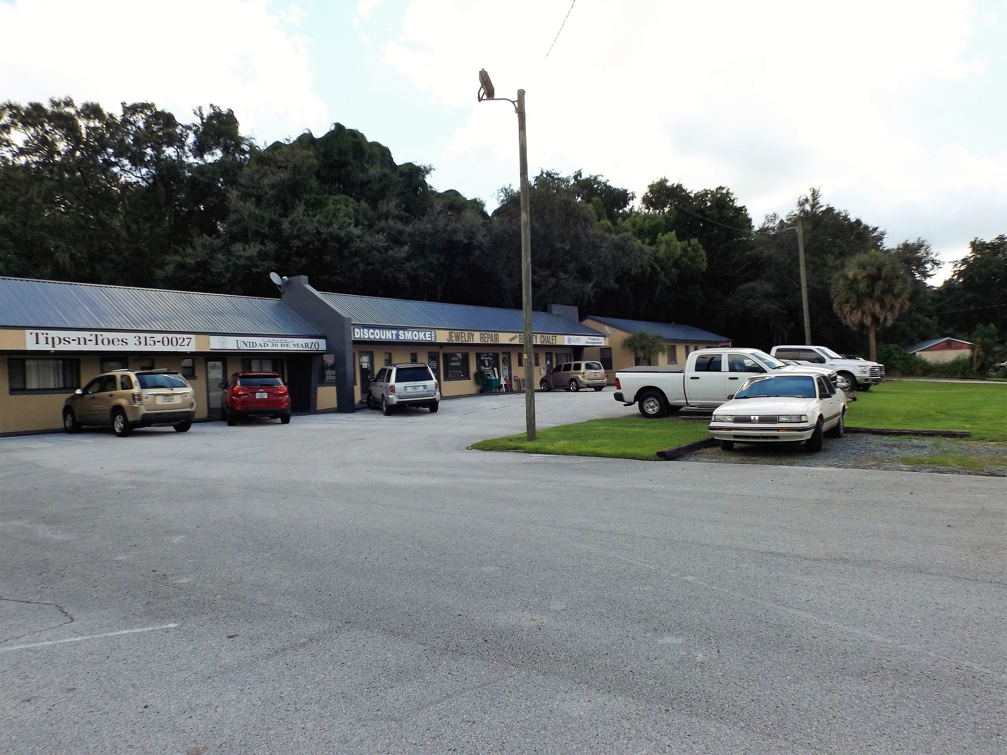 2204 N Citrus Blvd, Leesburg, FL for lease Building Photo- Image 1 of 6