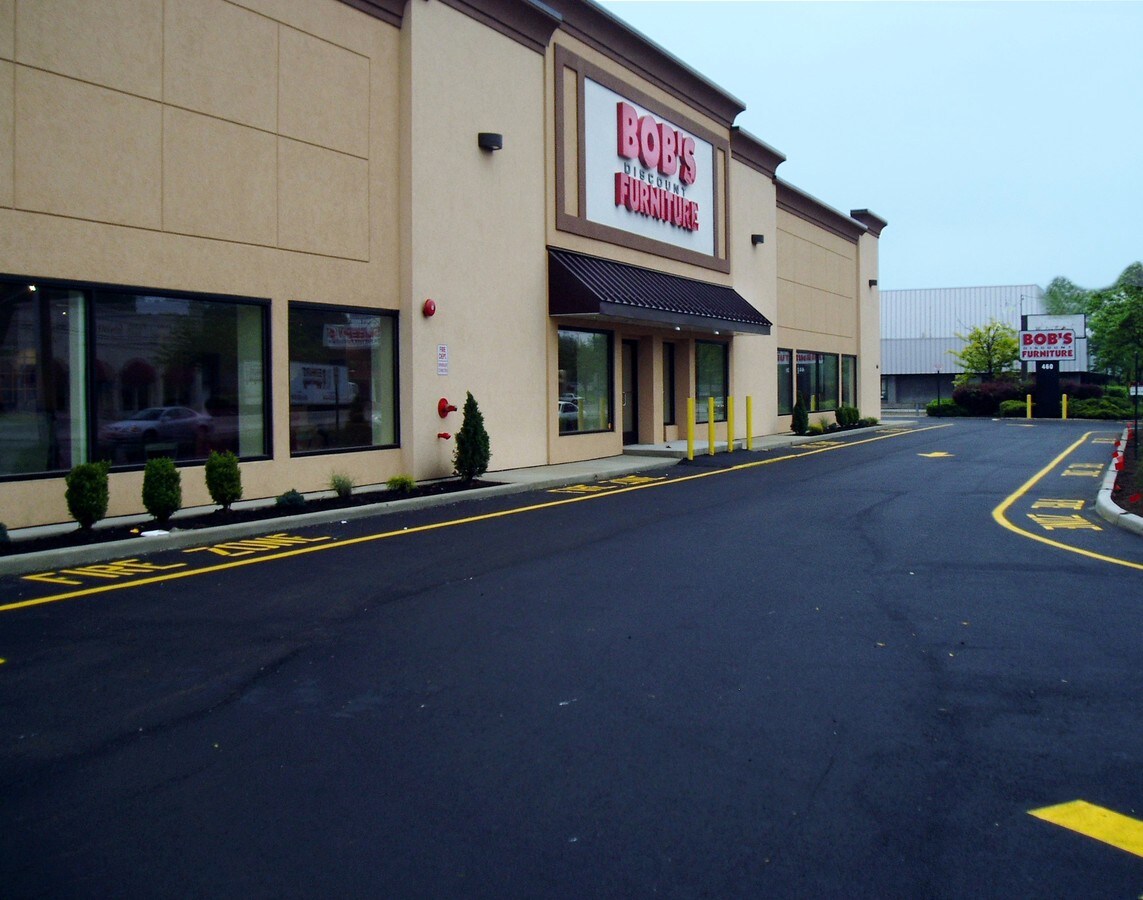 460 N State Rt 17, Paramus, NJ, 07652 - Retail Space For Lease