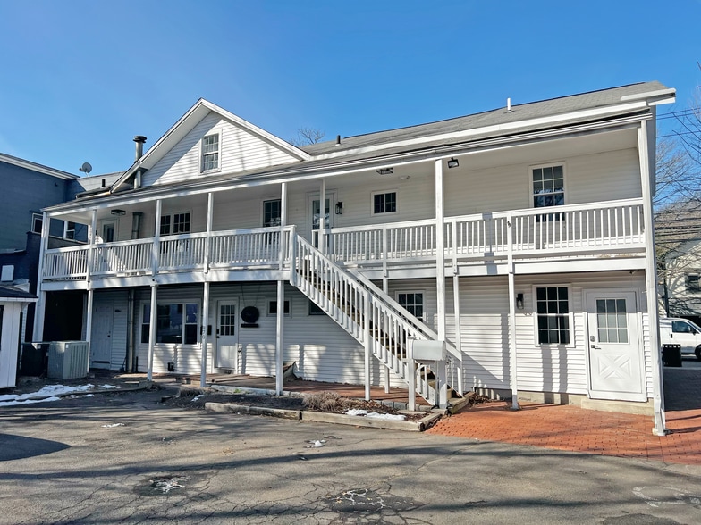868-870 Boston Post Rd, Darien, CT for lease - Building Photo - Image 2 of 7