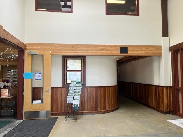 View Photo