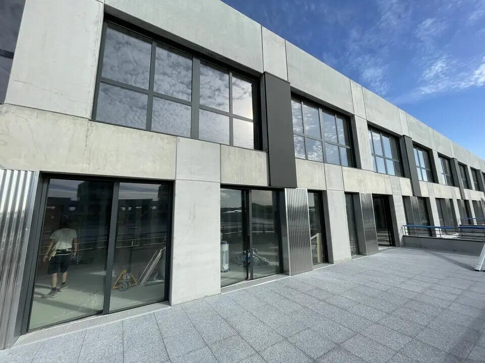 Office in Angers for sale Building Photo- Image 1 of 12