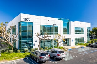 Torrance Business Center - Business Park