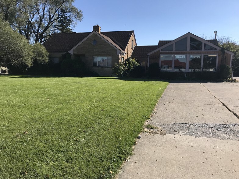 3442 Stellhorn Rd, Fort Wayne, IN for sale - Building Photo - Image 1 of 1