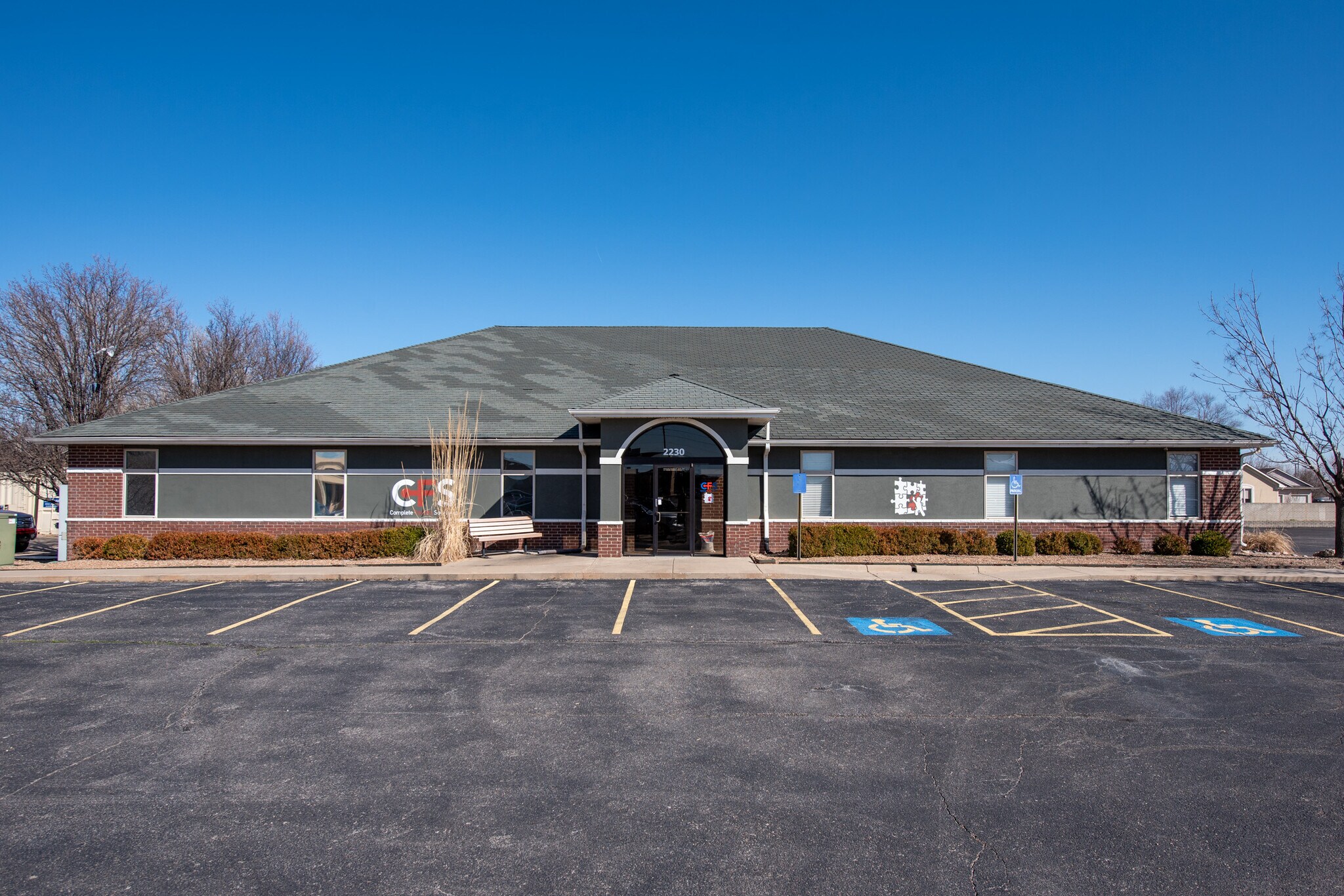 2230 N Ridge Rd, Wichita, KS for sale Building Photo- Image 1 of 1