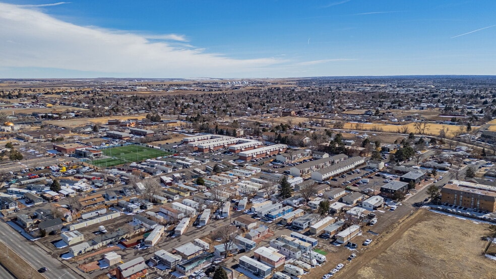 1434 Idalia Ct, Aurora, CO for sale - Building Photo - Image 3 of 8