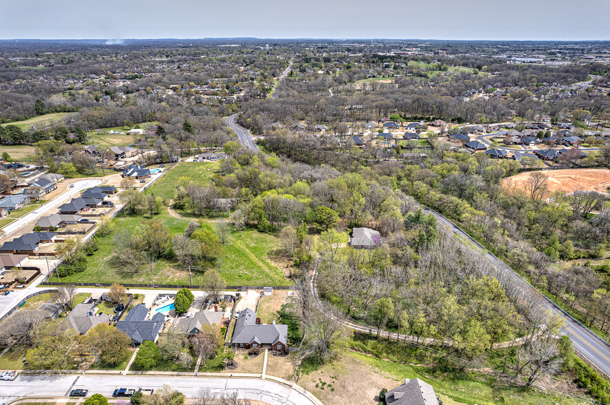 2904 SW 2nd St, Bentonville, AR for sale - Aerial - Image 1 of 19