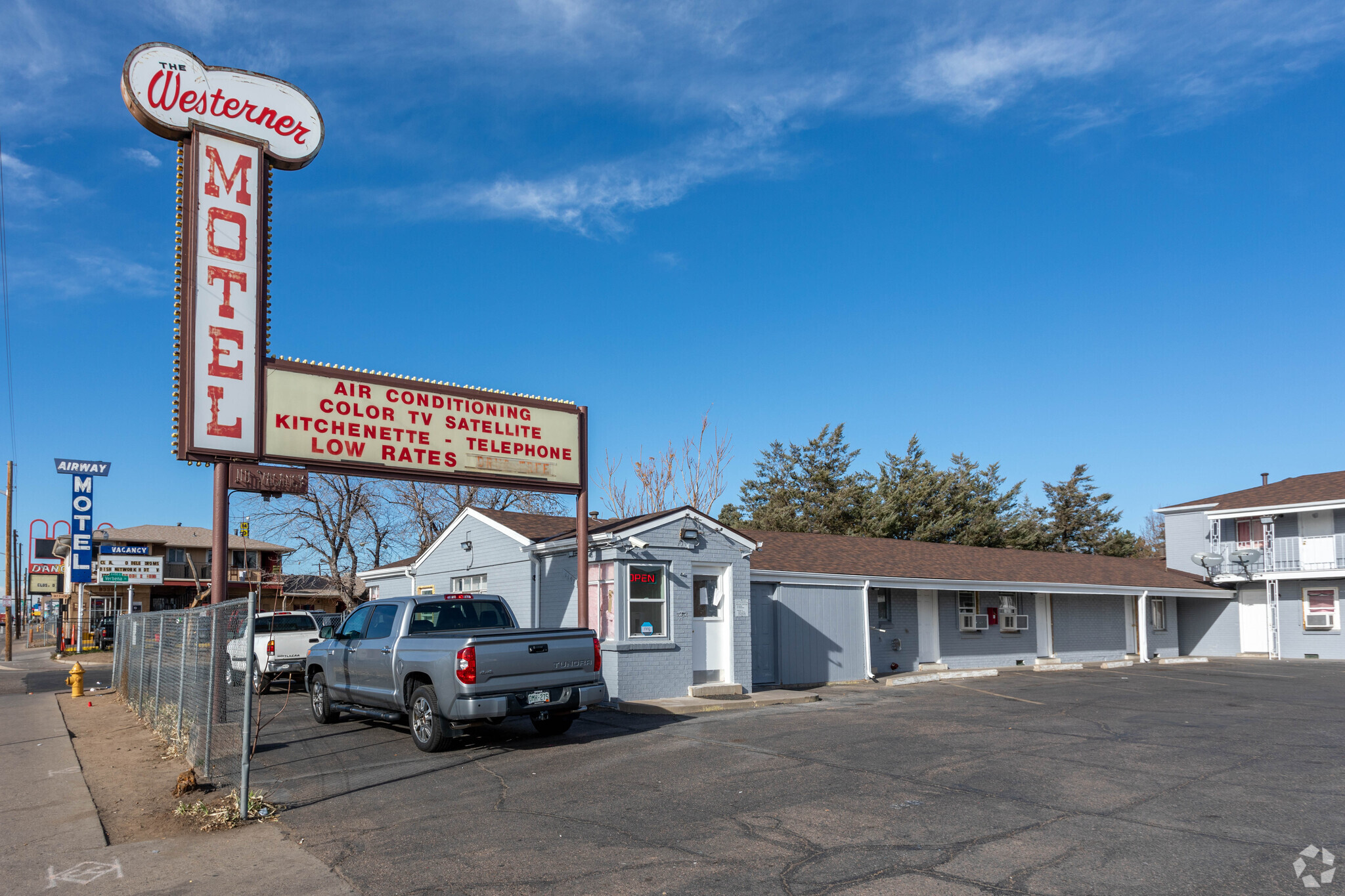 8405 E Colfax Ave, Denver, CO for sale Primary Photo- Image 1 of 1