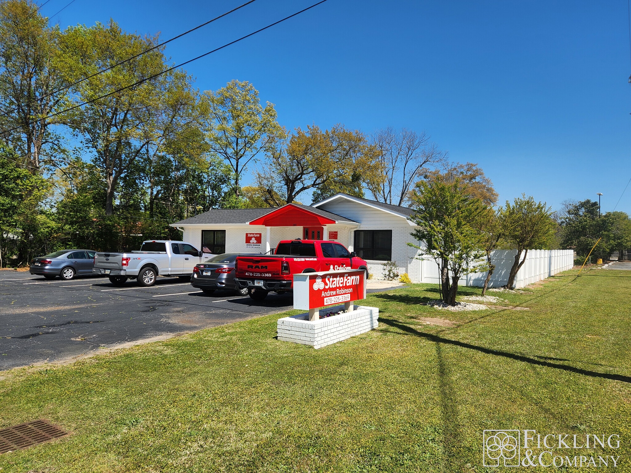 102 Lois Dr, Warner Robins, GA for lease Building Photo- Image 1 of 11
