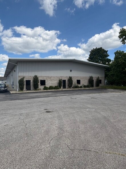 2785 Klondike Rd, West Lafayette, IN for lease - Primary Photo - Image 1 of 10
