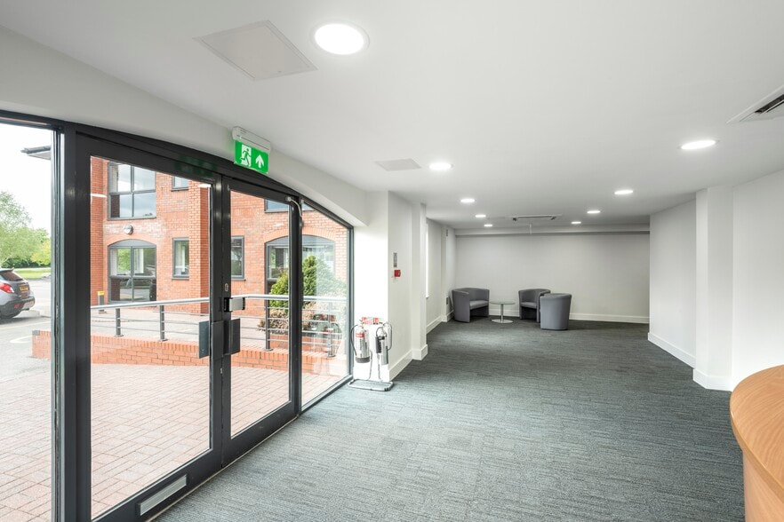 Tudor Rd, Runcorn for lease - Building Photo - Image 3 of 6