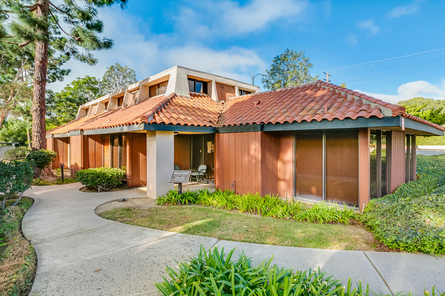 5550 Telegraph Rd, Ventura, CA for sale - Primary Photo - Image 1 of 1