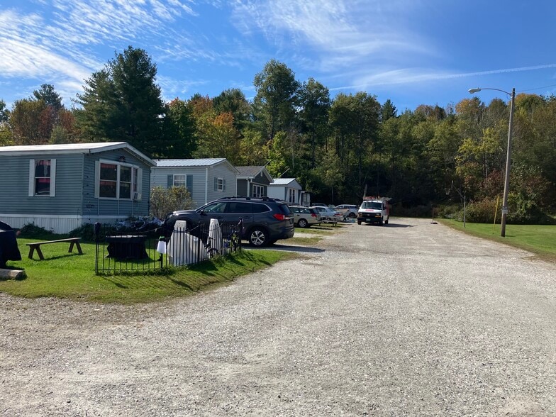 6 Park Port - VT portfolio of 6 properties for sale on LoopNet.com - Building Photo - Image 1 of 9