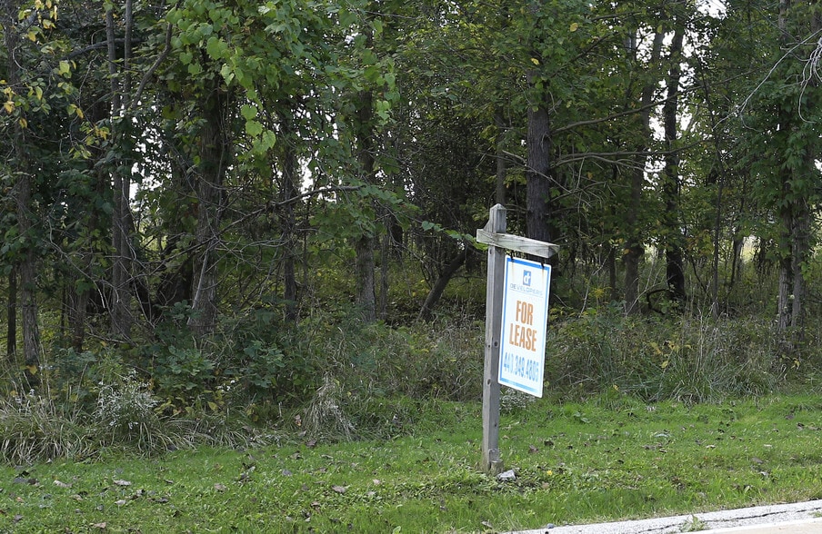 Bond St, Glenwillow, OH for sale - Primary Photo - Image 1 of 4