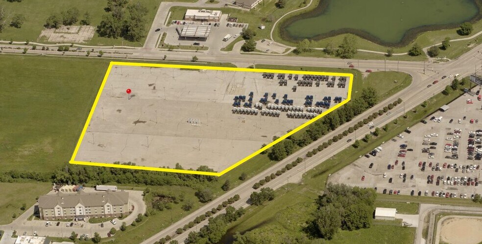 1655 E Locust St, Carter Lake, IA for sale - Building Photo - Image 1 of 1