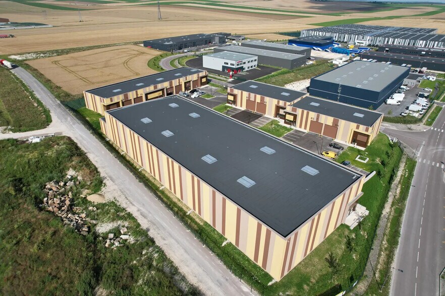 9 Rue Des Terres, Cernay-lès-Reims for lease - Aerial - Image 2 of 11