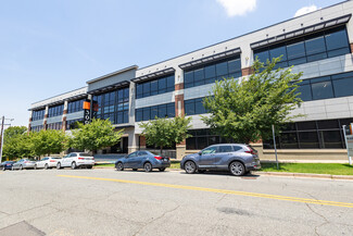 More details for 300 W Summit Ave, Charlotte, NC - Office for Lease