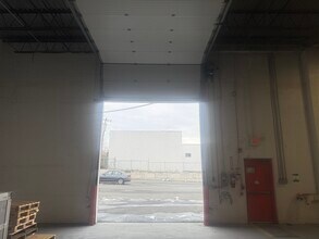 6 Horne Dr, Folcroft, PA for lease Interior Photo- Image 2 of 5