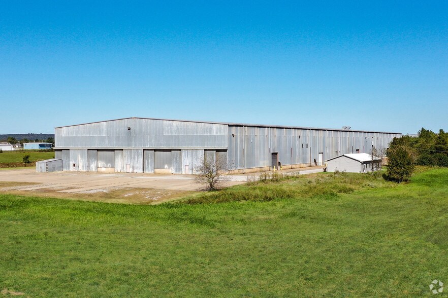 800 N 136th St N, Skiatook, OK 74070