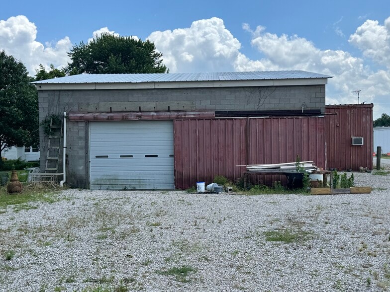 529 W Main St, Leitchfield, KY for sale - Building Photo - Image 2 of 2