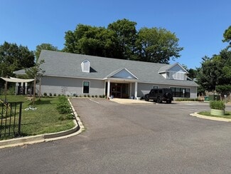 More details for 1430 Poplar Ave, Memphis, TN - Office for Sale