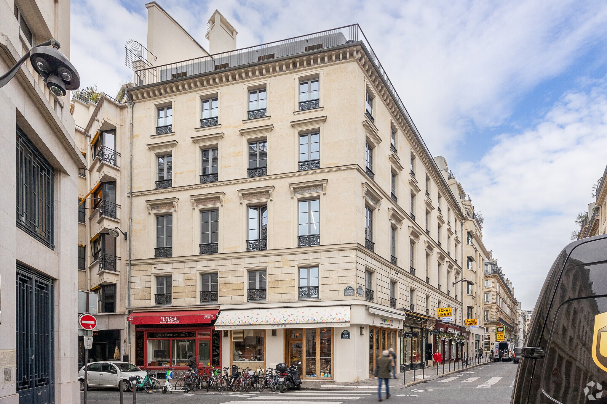 33 Rue Vivienne, Paris for lease Primary Photo- Image 1 of 9