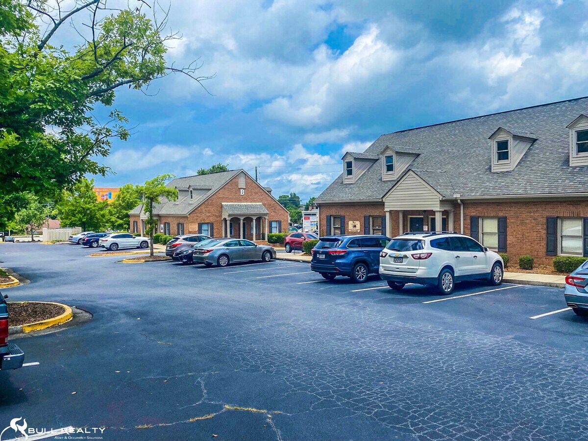 3312 Northside Dr, Macon, GA 31210 Northside Square 4Building