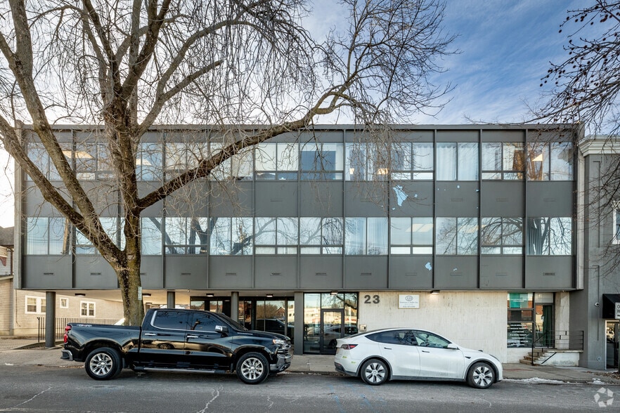 23 Green St, Huntington, NY for lease - Building Photo - Image 2 of 6