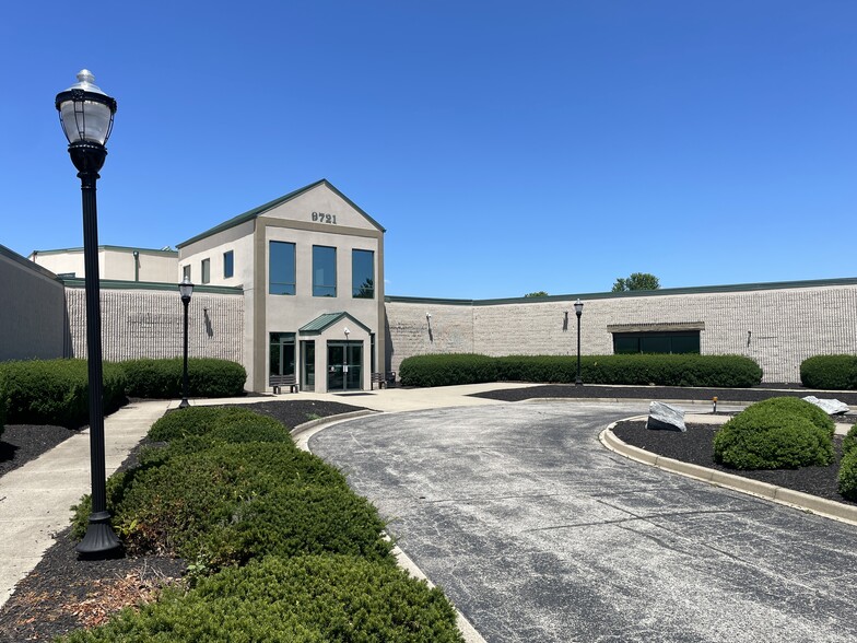 9721 Ormsby Station Rd, Louisville, KY for sale - Building Photo - Image 1 of 5