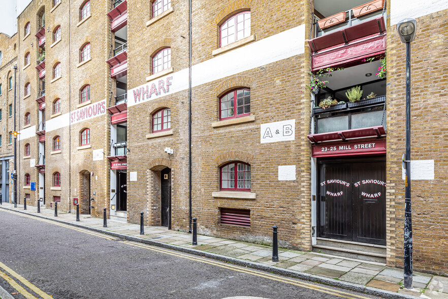 23-25 Mill St, London for lease - Building Photo - Image 3 of 6