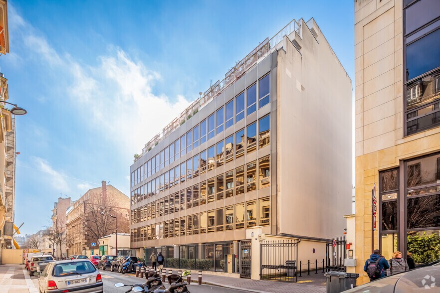 29 Rue Des Poissonniers, Neuilly-sur-Seine for lease - Primary Photo - Image 1 of 4