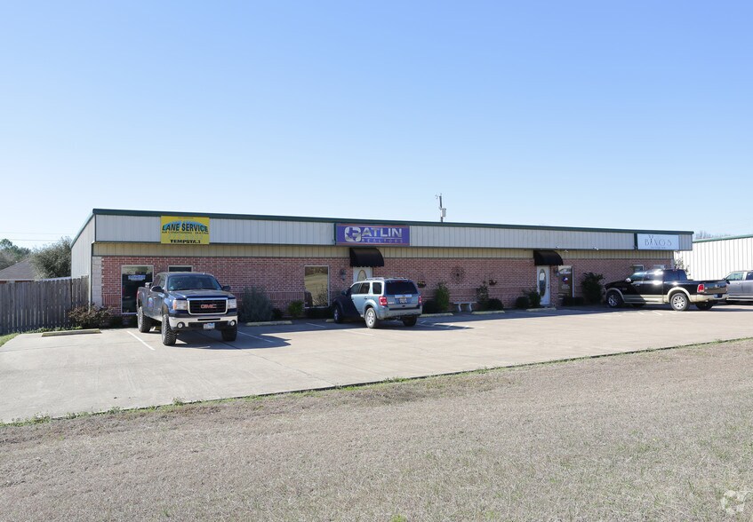 1213-1219 S Hewitt Dr, Hewitt, TX for sale - Primary Photo - Image 1 of 1