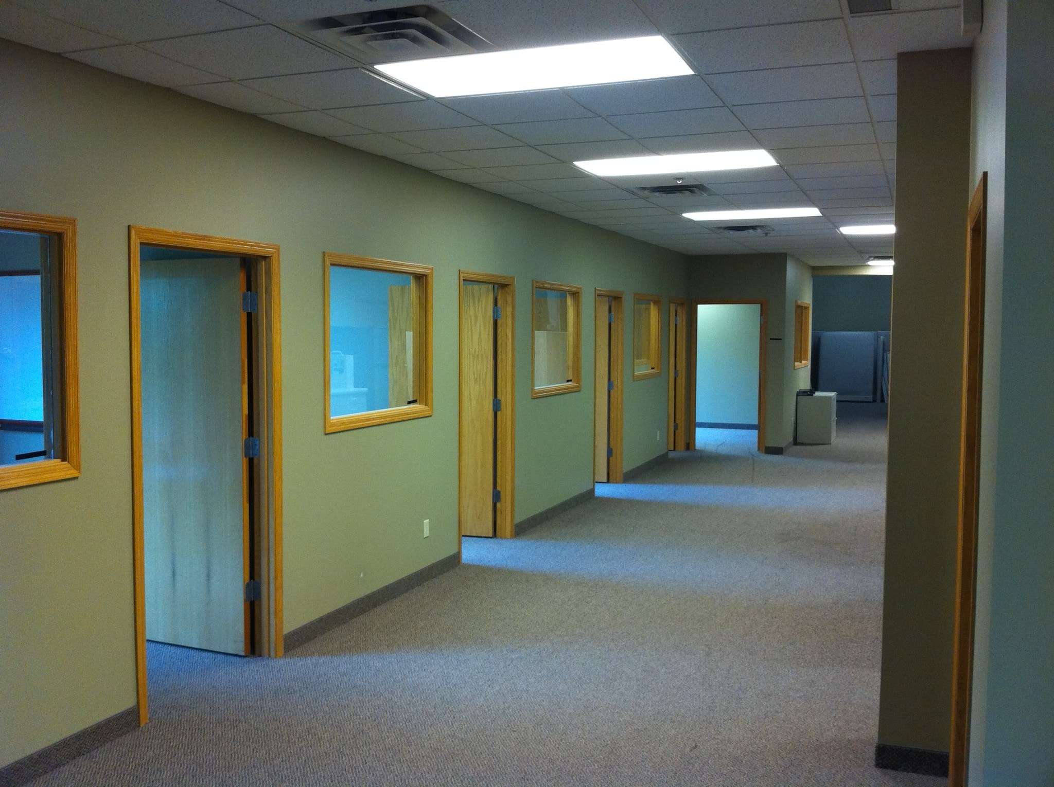 3650 Chestnut St N, Chaska, MN 55318 PondView Bldg