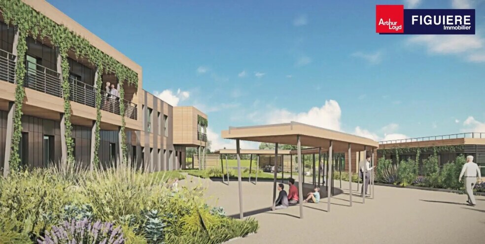 Office in Le Puy-Sainte-Réparade for lease - Building Photo - Image 1 of 7