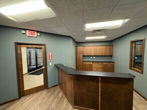 4719 Shelburne St, Bismarck, ND for lease Building Photo- Image 2 of 17