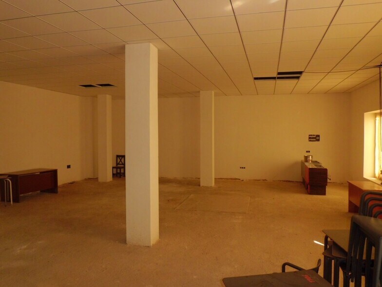 Retail in El Ejido for lease - Building Photo - Image 3 of 4