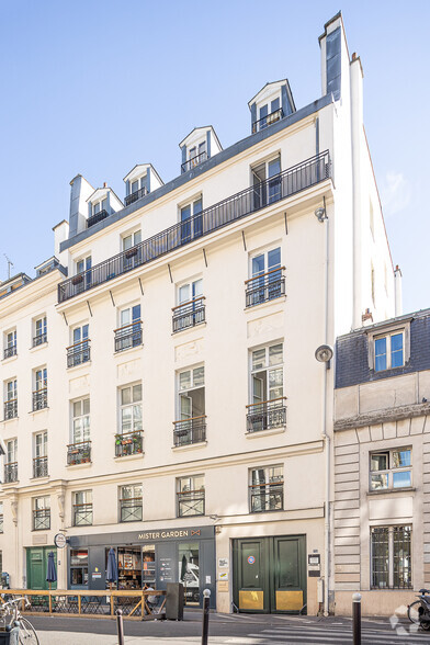 32 Rue Du Faubourg Poissonnière, Paris for lease - Primary Photo - Image 1 of 3