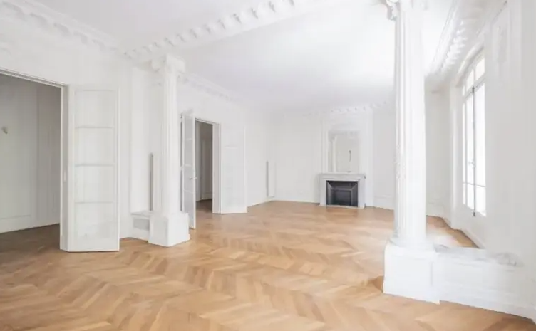 Rue Des Pyramides, Paris for lease Interior Photo- Image 1 of 10
