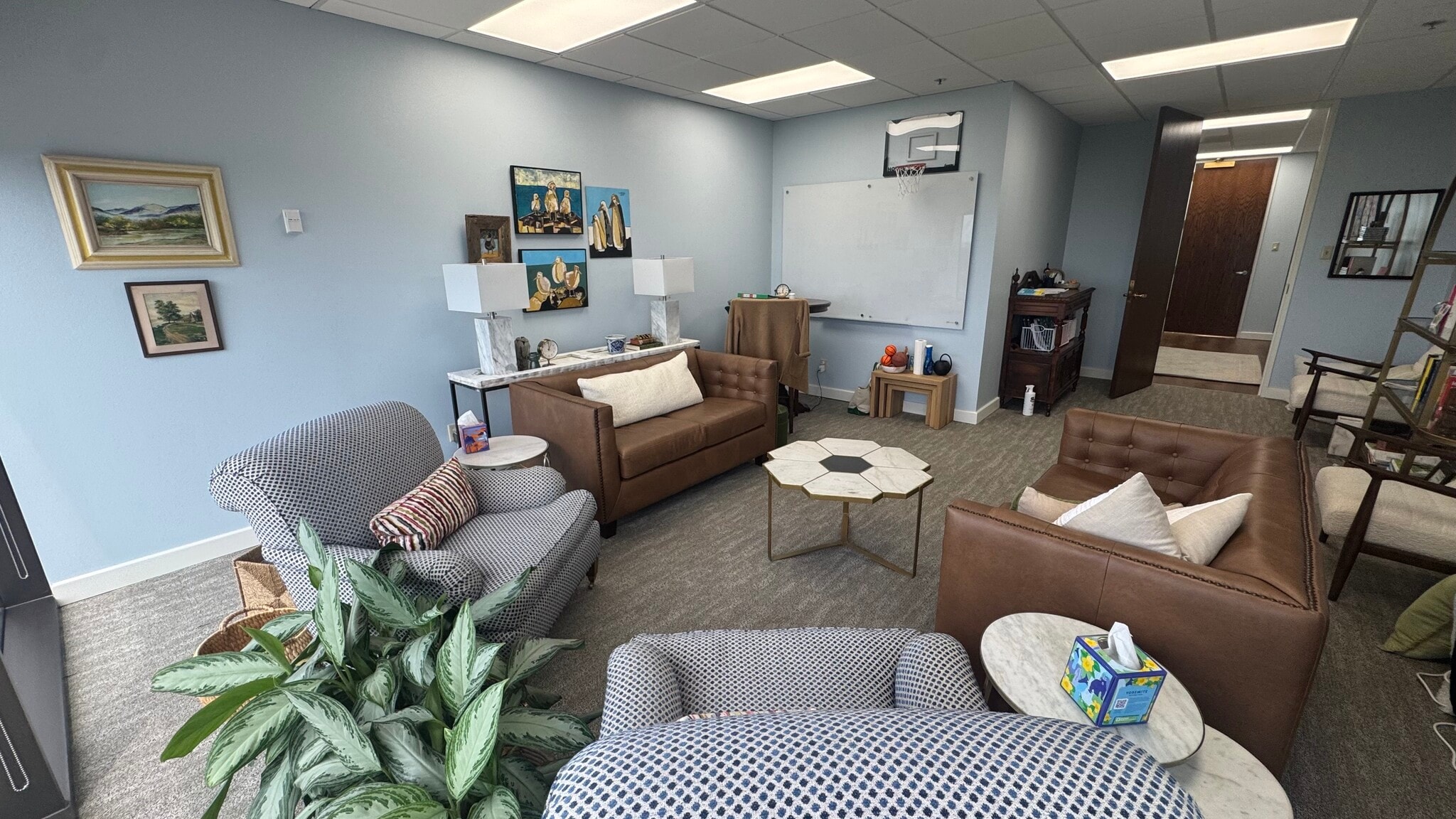 5950 Berkshire Ln, Dallas, TX for lease Interior Photo- Image 1 of 8