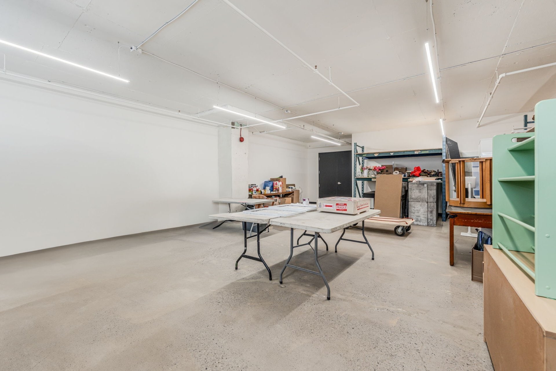 3333 Boul Crémazie E, Montréal, QC for lease Interior Photo- Image 1 of 2