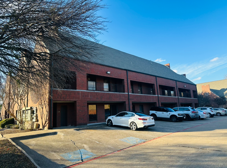 1404 Gables Ct, Plano, TX for lease - Building Photo - Image 2 of 3