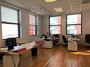 1512 N Fremont St, Chicago, IL for lease Interior Photo- Image 1 of 12