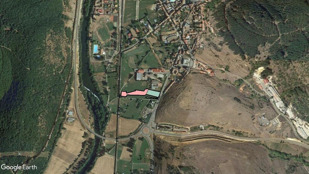 Land in Cistierna for sale - Building Photo - Image 3 of 5