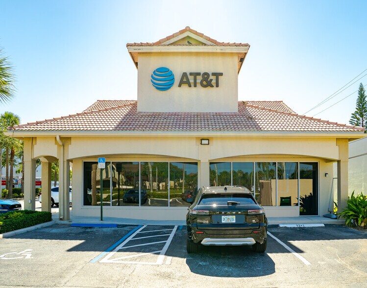 411 S Federal Hwy, Deerfield Beach, FL for lease - Building Photo - Image 1 of 16
